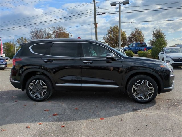 Used 2023 Hyundai Santa Fe SEL Premium w/ Cargo Package image 4
