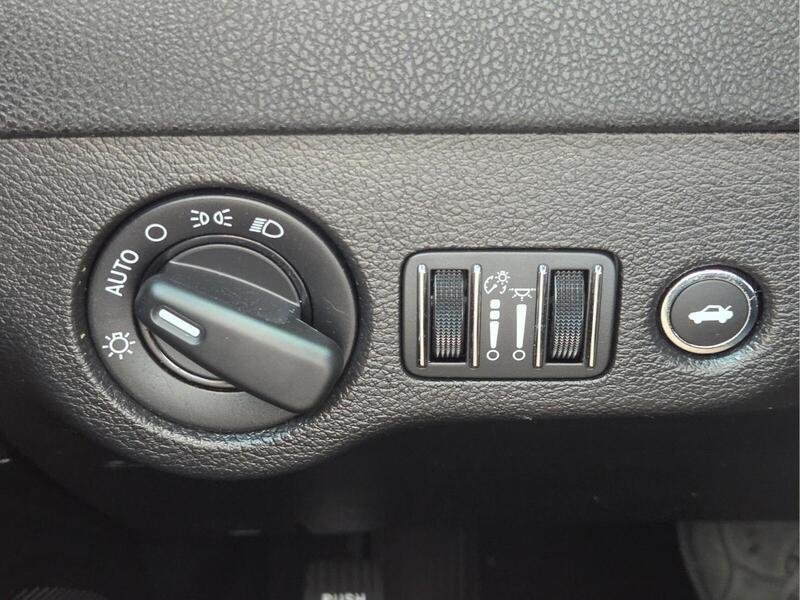 Certified 2021 Dodge Charger SXT RWD image 29