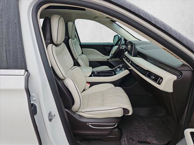 Used 2020 Lincoln Aviator Black Label Grand Touring w/ Class IV Trailer Tow Package AWD/4WD image 24