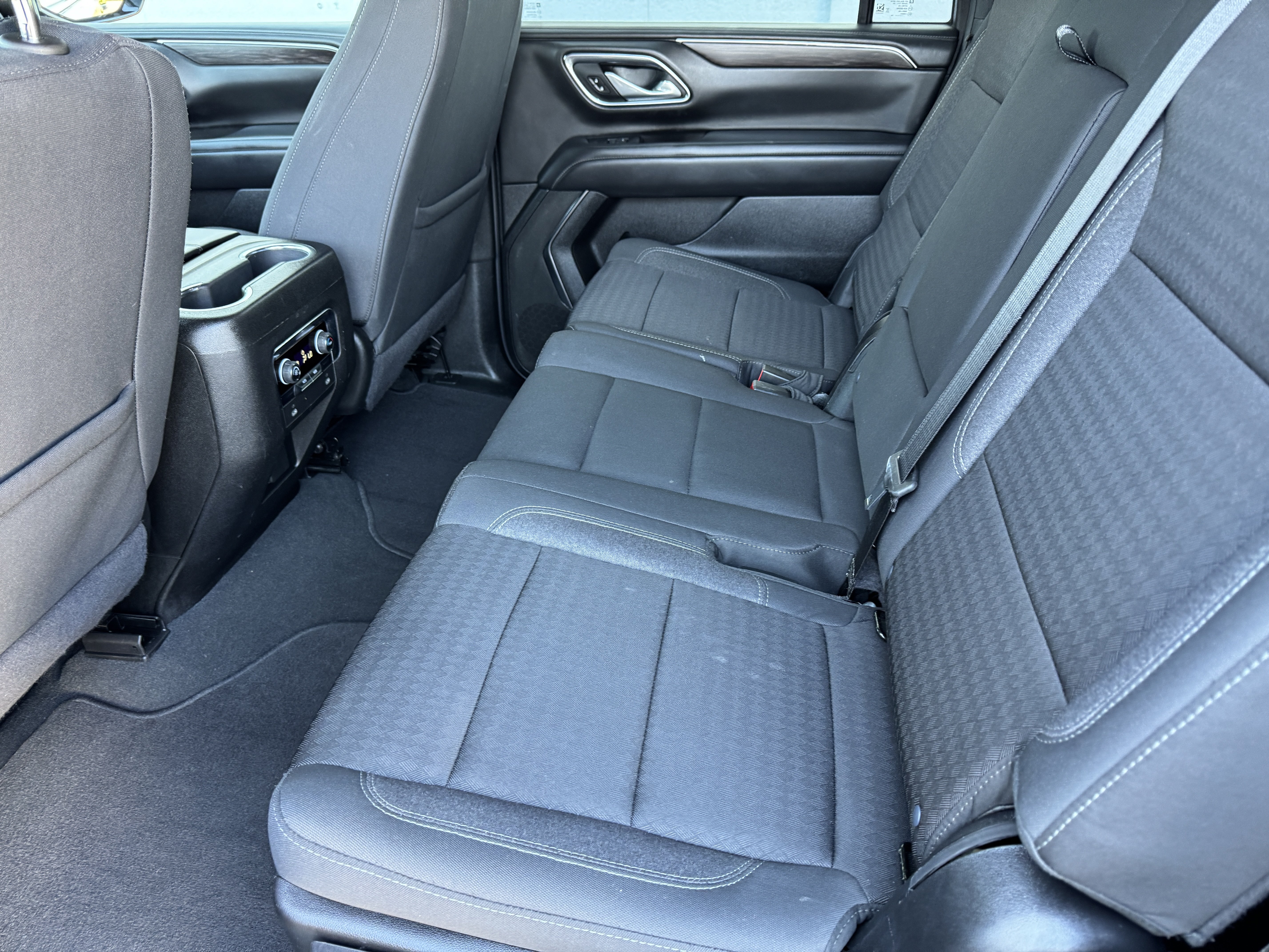 Certified 2024 Chevrolet Suburban LS AWD/4WD image 15