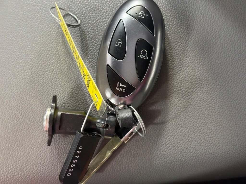 Certified 2025 Hyundai Elantra SEL FWD image 31