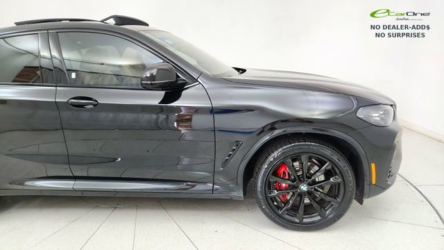 Used 2025 BMW X4 M40i w/ Premium Package image 7