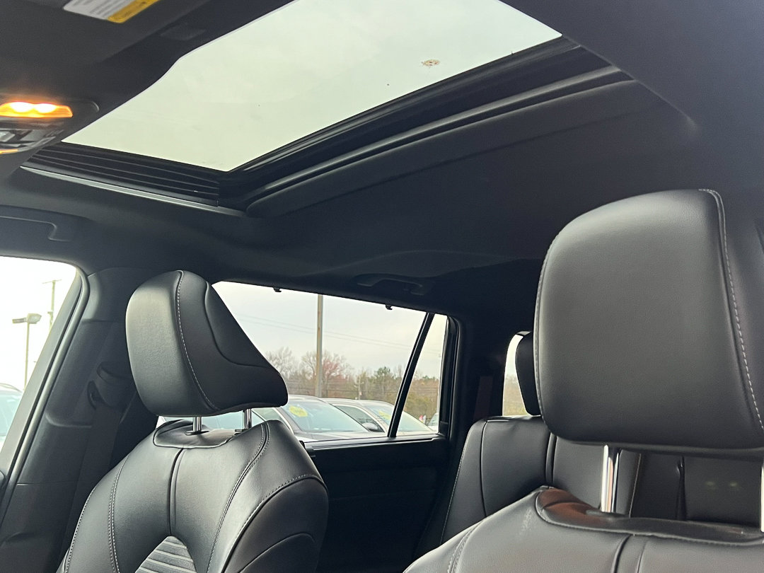 Used 2022 Toyota Highlander XSE image 26