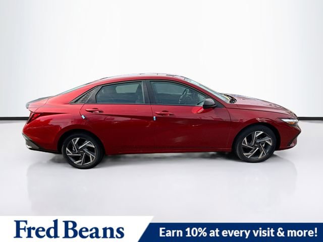 New 2025 Hyundai Elantra Sport FWD image 8