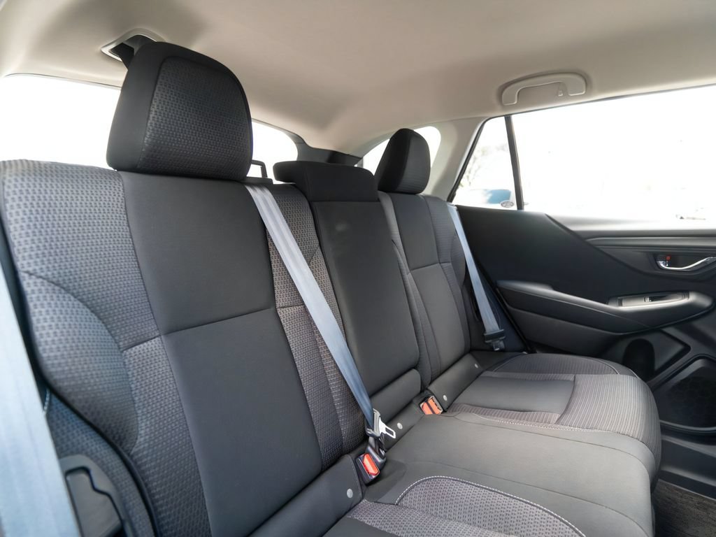 Used 2024 Subaru Outback Premium AWD/4WD image 29