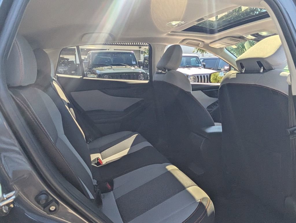 Used 2021 Subaru Crosstrek 2.0i Premium w/ Moonroof Package image 17