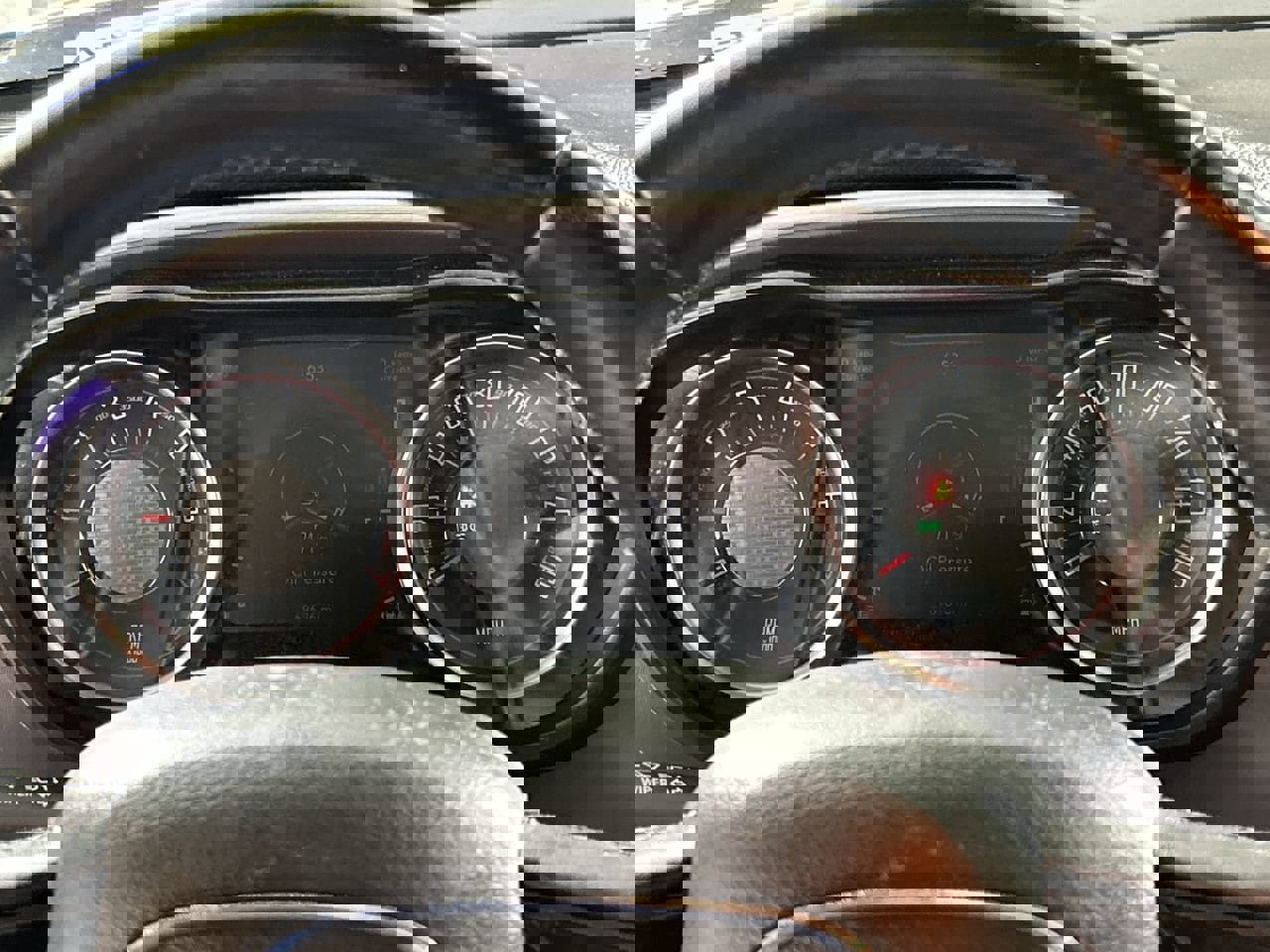 Used 2019 Dodge Challenger SXT image 13