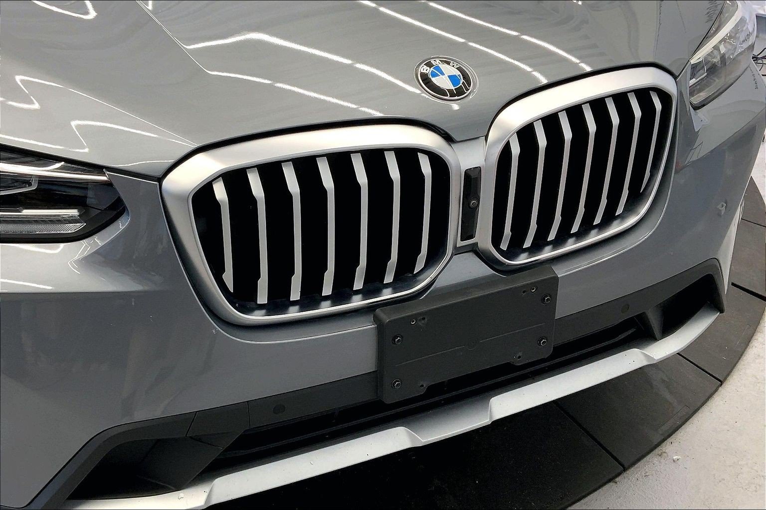 Used 2023 BMW X3 xDrive30i w/ Premium Package AWD/4WD image 29