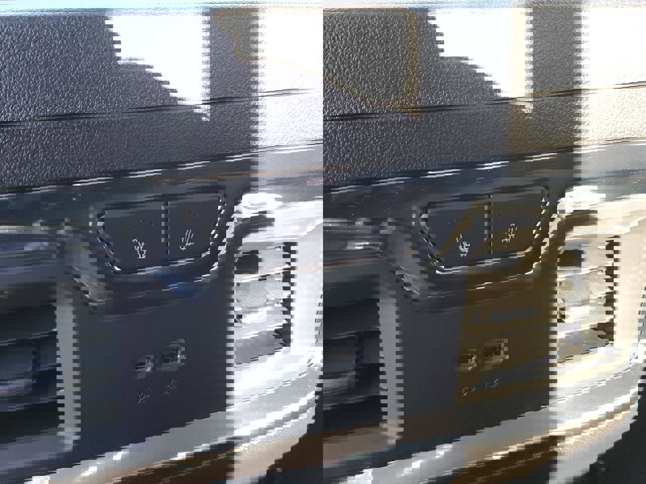 New 2024 GMC Sierra 1500 Denali w/ Technology Package image 59