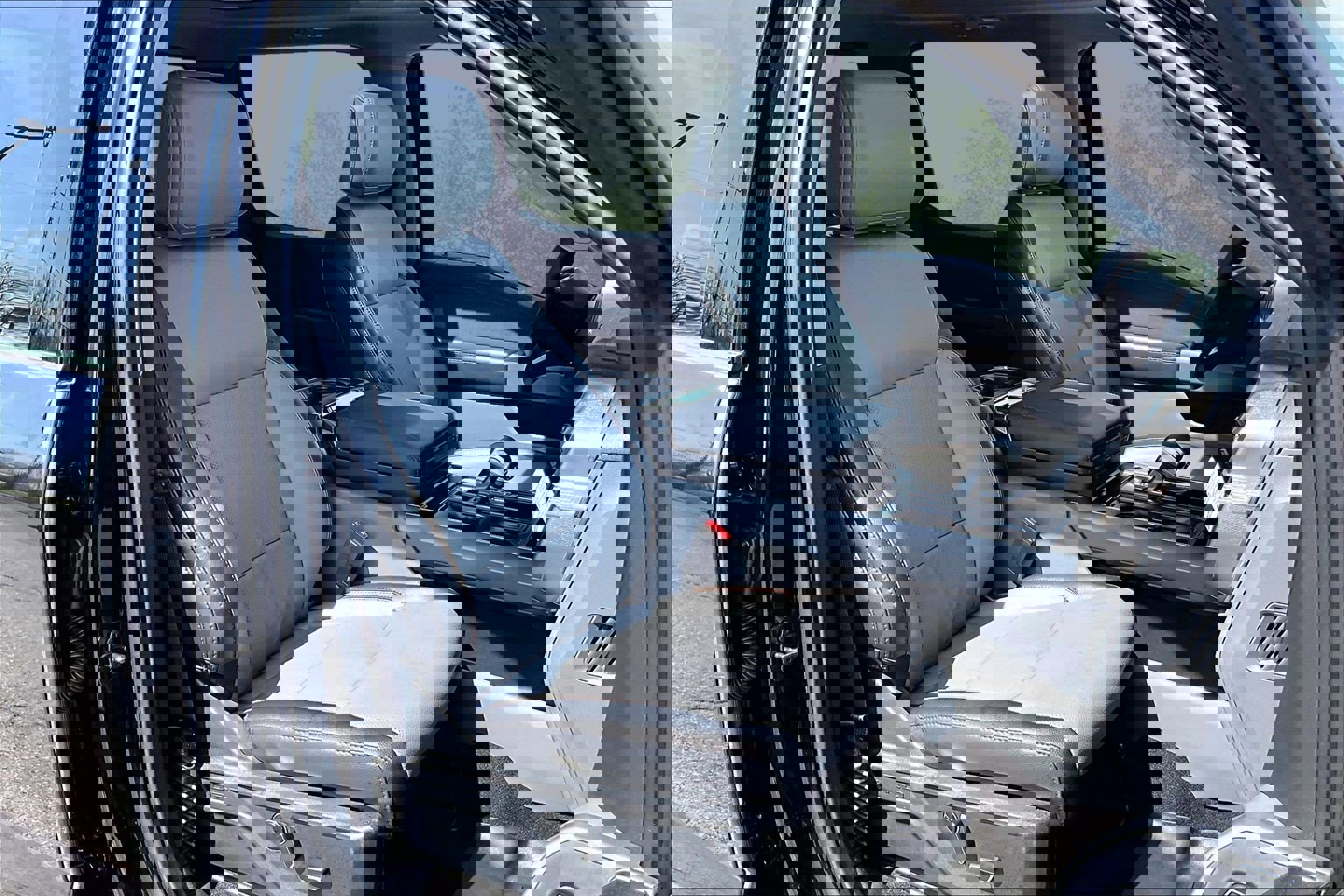 Certified 2025 Ford F150 Lariat w/ Equipment Group 502A High image 7