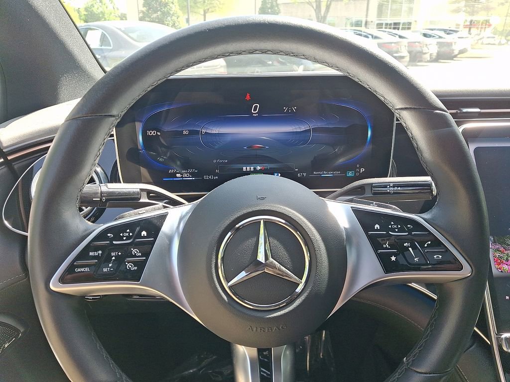 Used 2023 Mercedes-Benz EQE 500 4MATIC Sedan w/ Digital Light Package image 20
