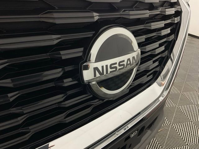 Used 2021 Nissan Rogue SL image 9