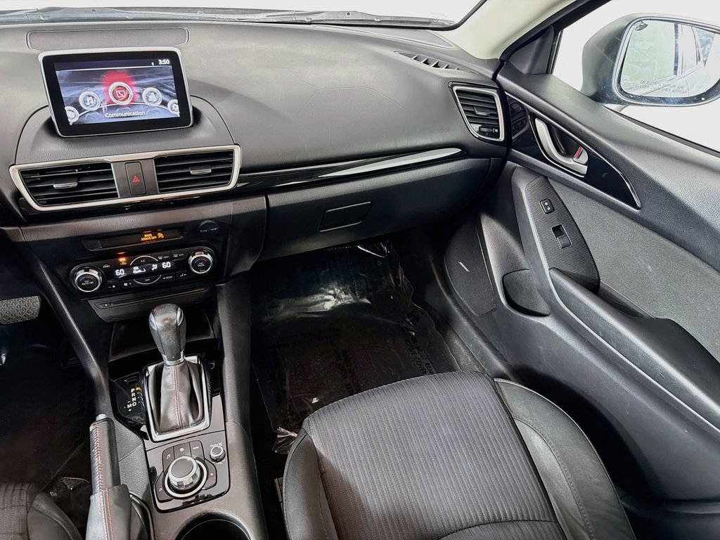 Used 2016 MAZDA MAZDA3 i Touring w/ Popular Equipment Package FWD image 24