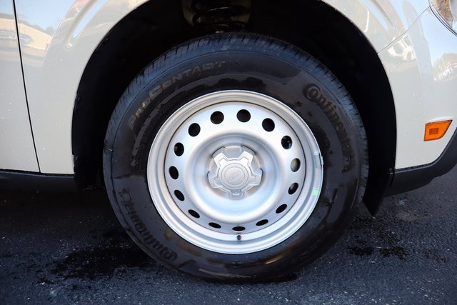 New 2025 Ford Maverick XL w/ Equipment Group 101A image 13