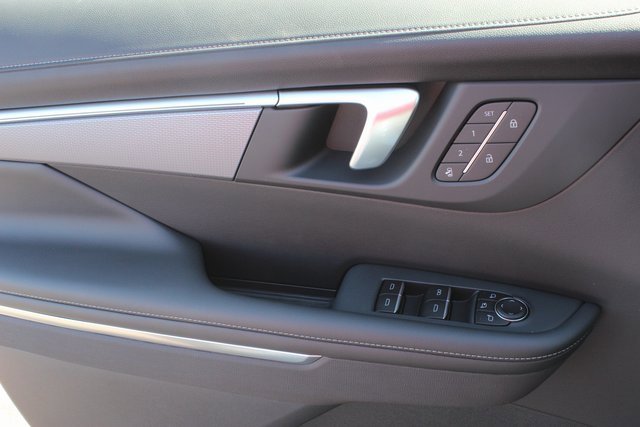 New 2026 Buick Enclave Sport Touring w/ Power Package image 18