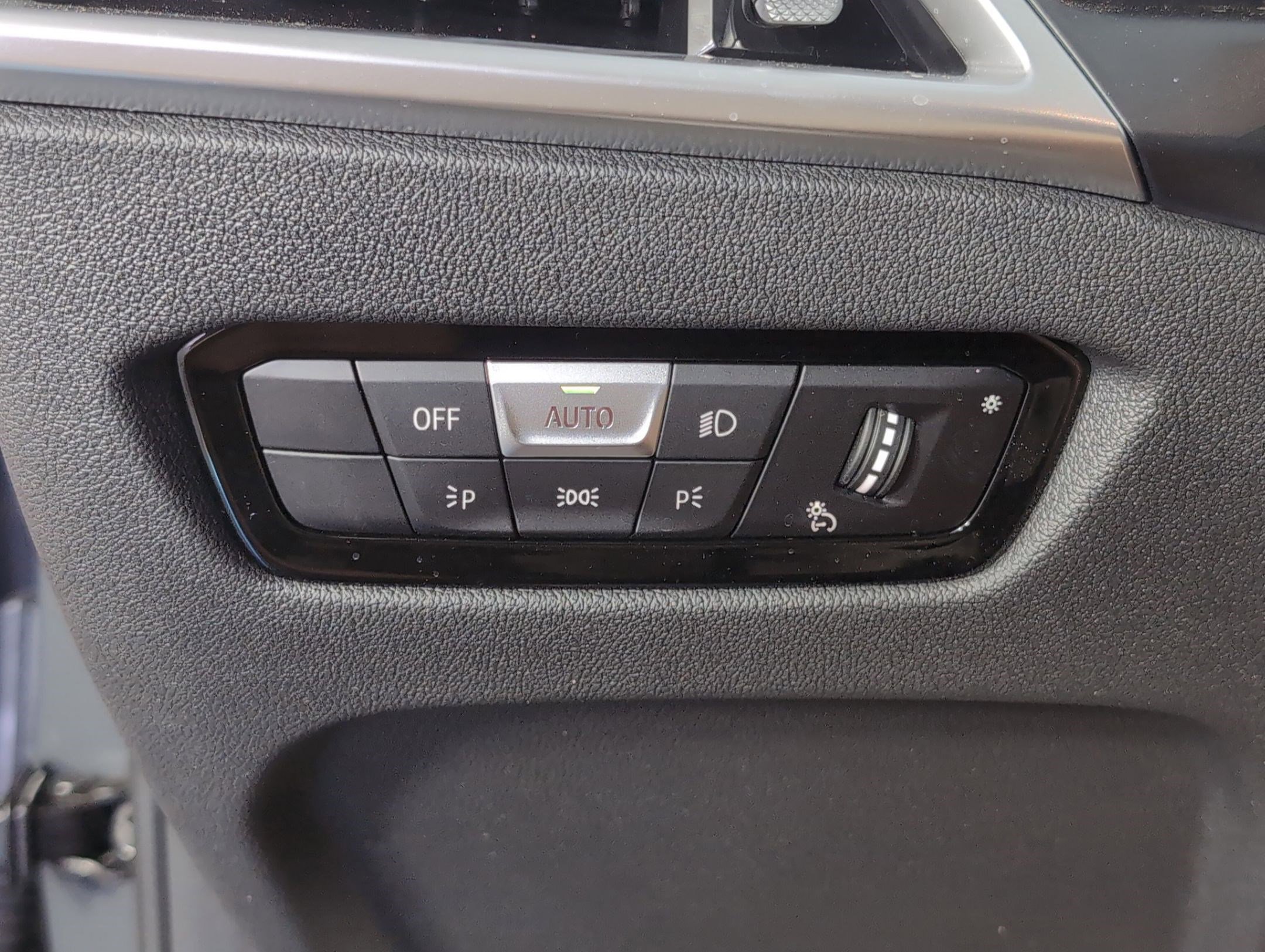 Used 2026 BMW 430i Coupe w/ Premium Package image 27