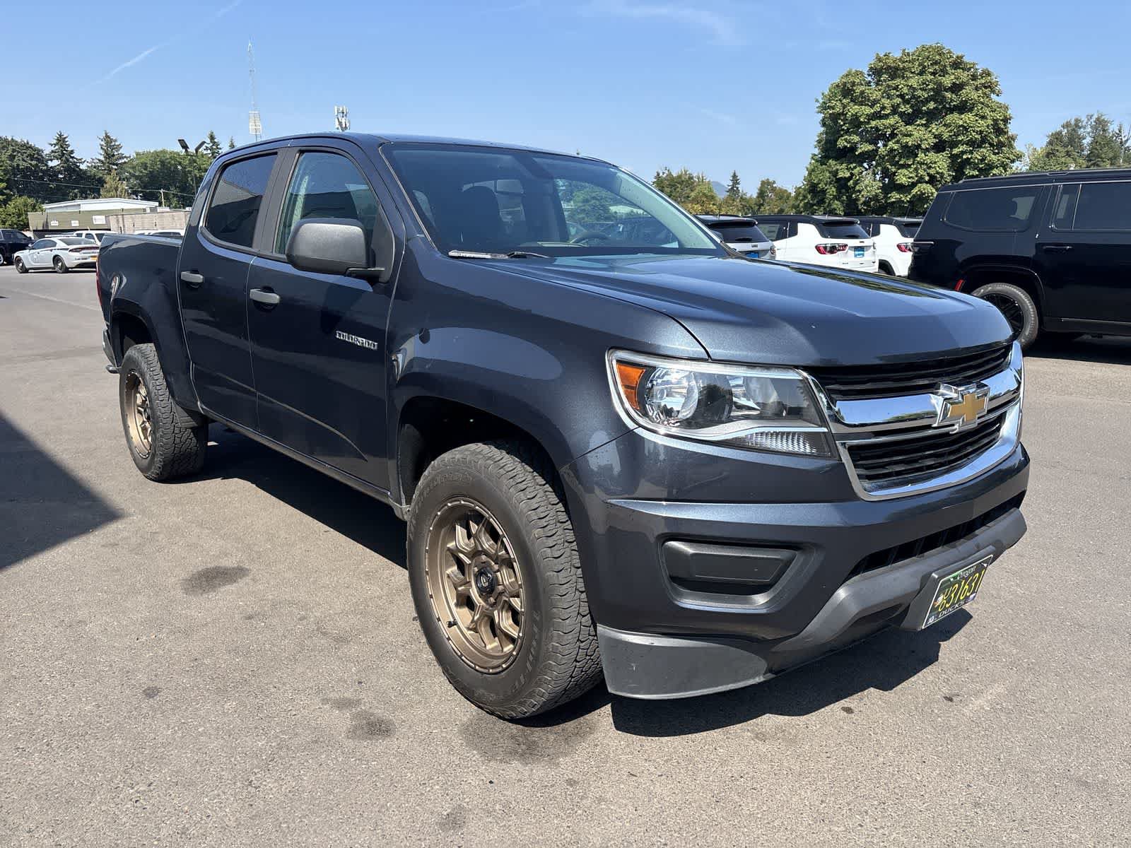 Used 2019 Chevrolet Colorado W/T w/ WT Convenience Package RWD image 7