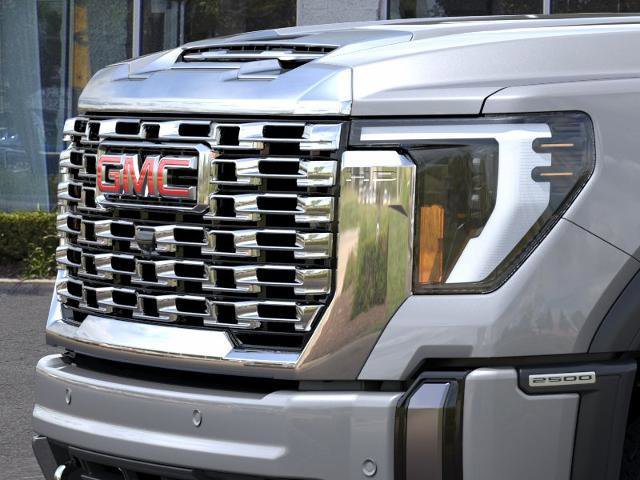 New 2026 GMC Sierra 2500 Denali w/ Denali Reserve Package AWD/4WD image 13
