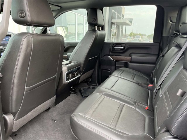 Used 2022 GMC Sierra 2500 Denali w/ Denali Black Diamond Edition image 19