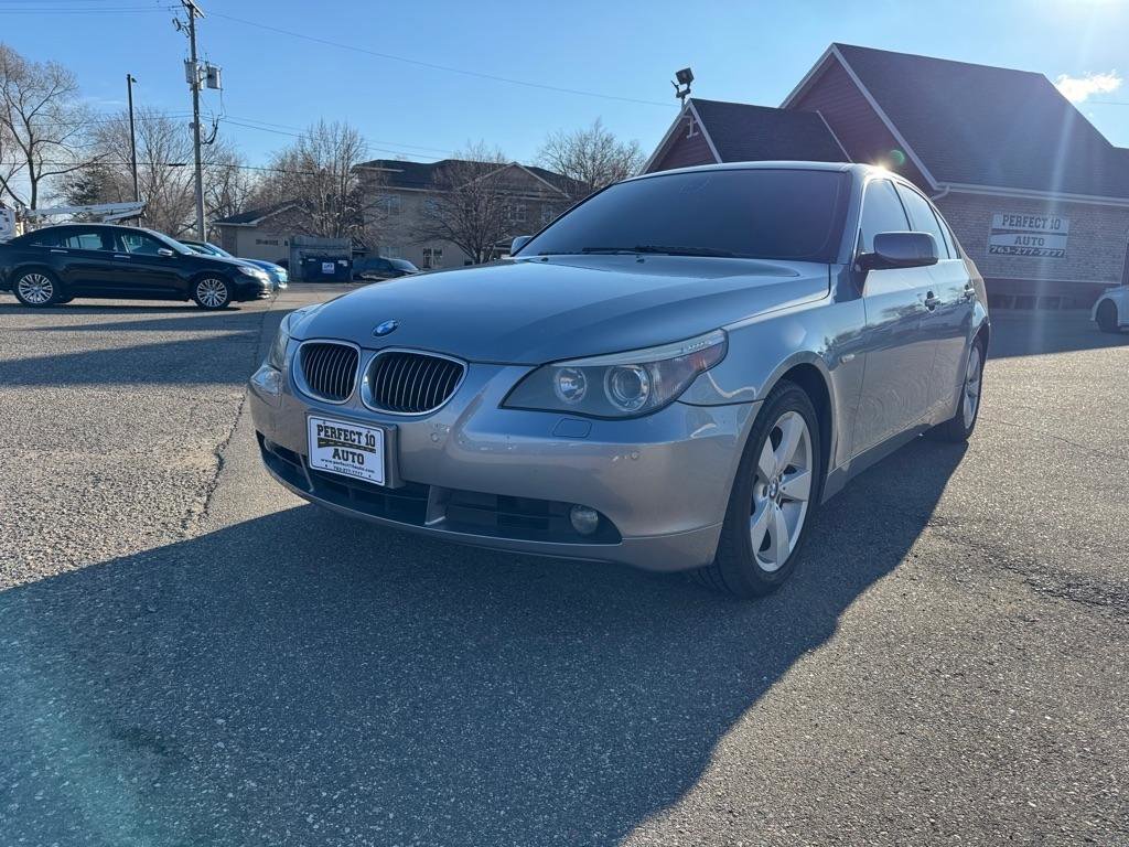 Used 2007 BMW 525xi Sedan image 11