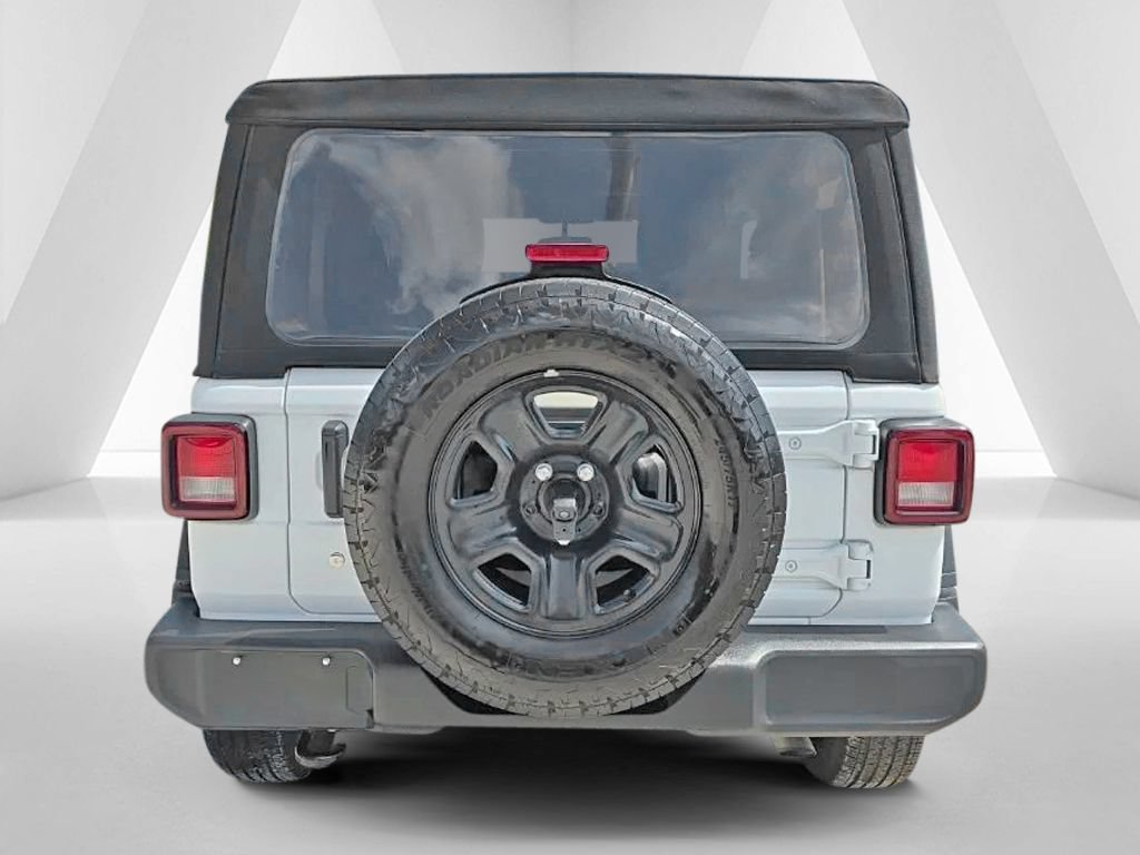 Used 2024 Jeep Wrangler Sport AWD/4WD image 7
