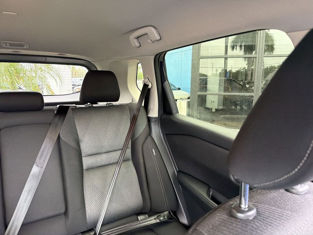 Used 2024 Nissan Rogue SV FWD image 15