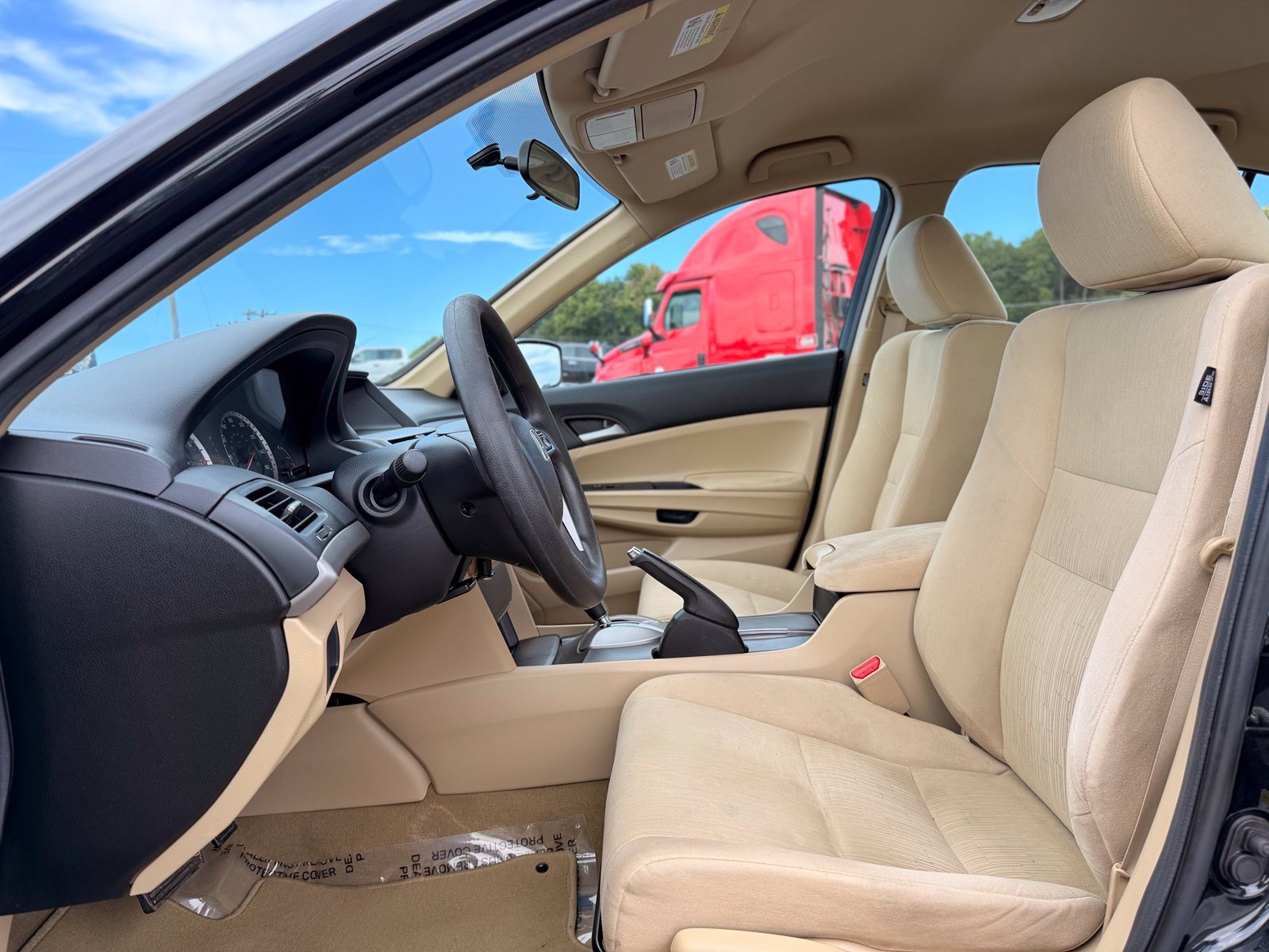 Used 2012 Honda Accord LX image 13
