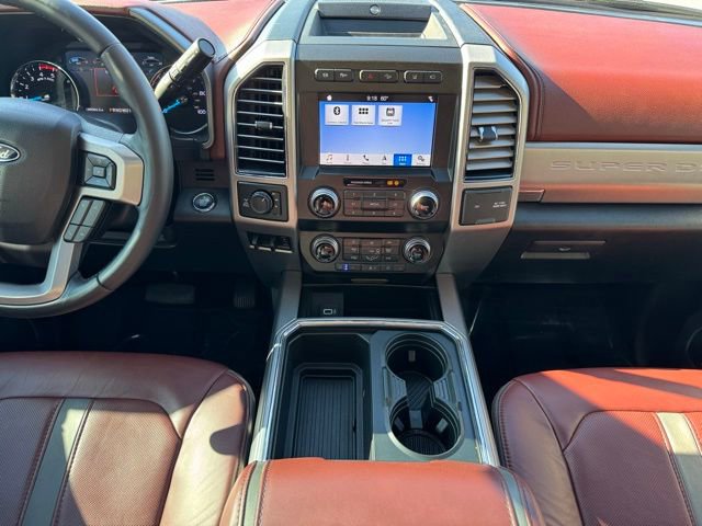 Used 2019 Ford F350 Platinum w/ Platinum Ultimate Package image 2