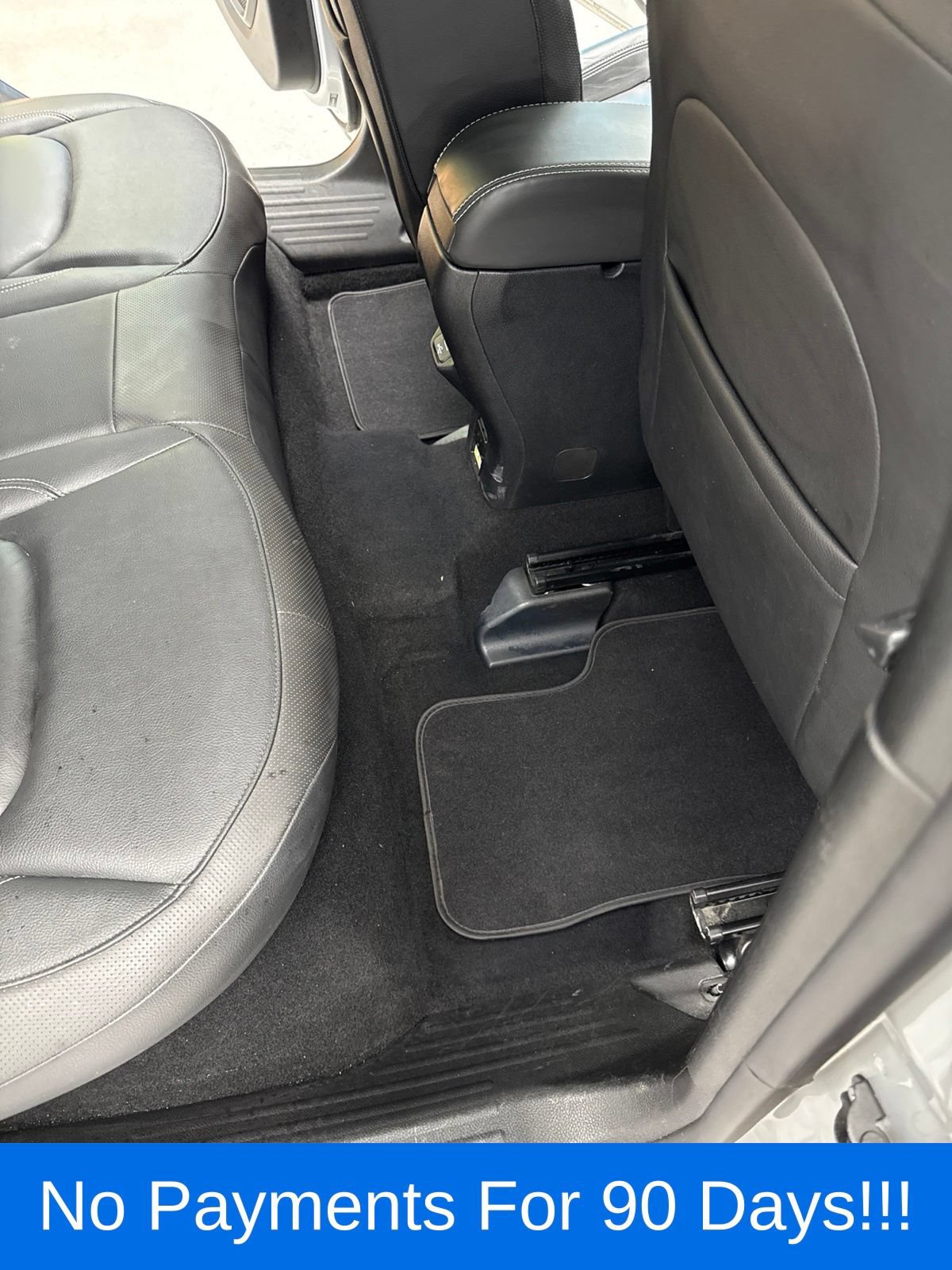 Used 2019 Jeep Renegade Limited w/ Quick Order Package 22P AWD/4WD image 32