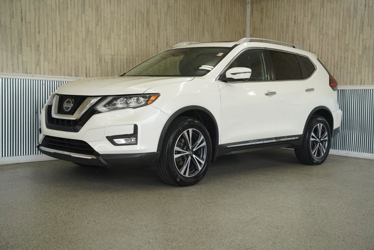 Used 2018 Nissan Rogue SL w/ Premium Package AWD/4WD image 4
