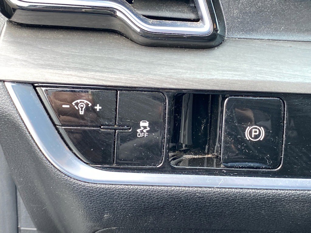 Certified 2023 Kia Sportage X-Line image 23