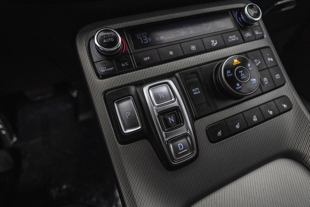 Used 2023 Hyundai Palisade SEL w/ Premium Package image 17