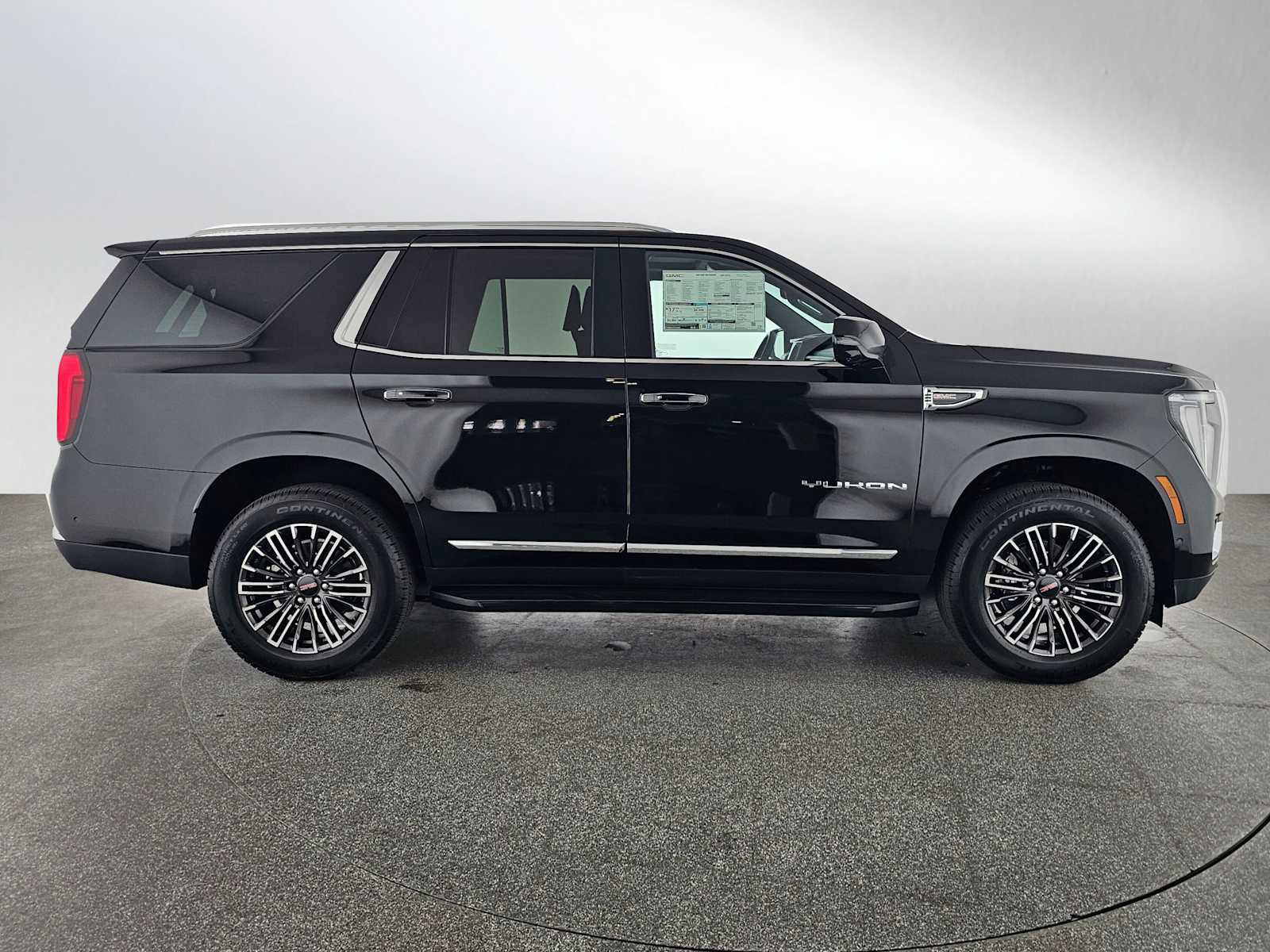 New 2026 GMC Yukon Elevation AWD/4WD image 2
