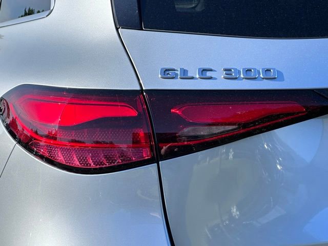 New 2026 Mercedes-Benz GLC 300 4MATIC image 9