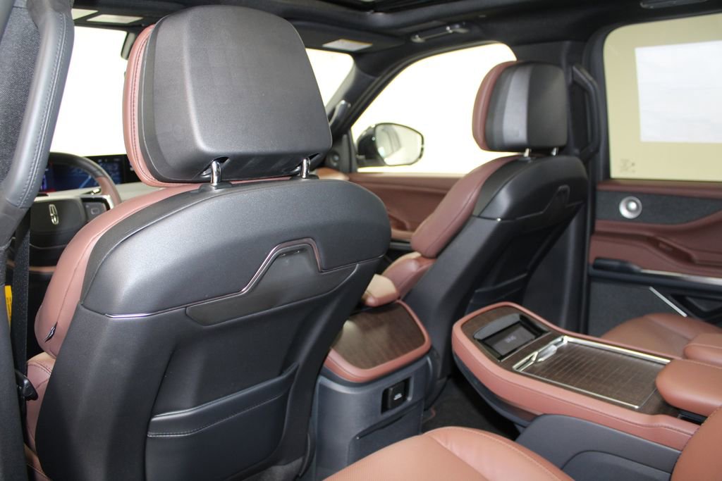 New 2026 Lincoln Navigator L Reserve image 31