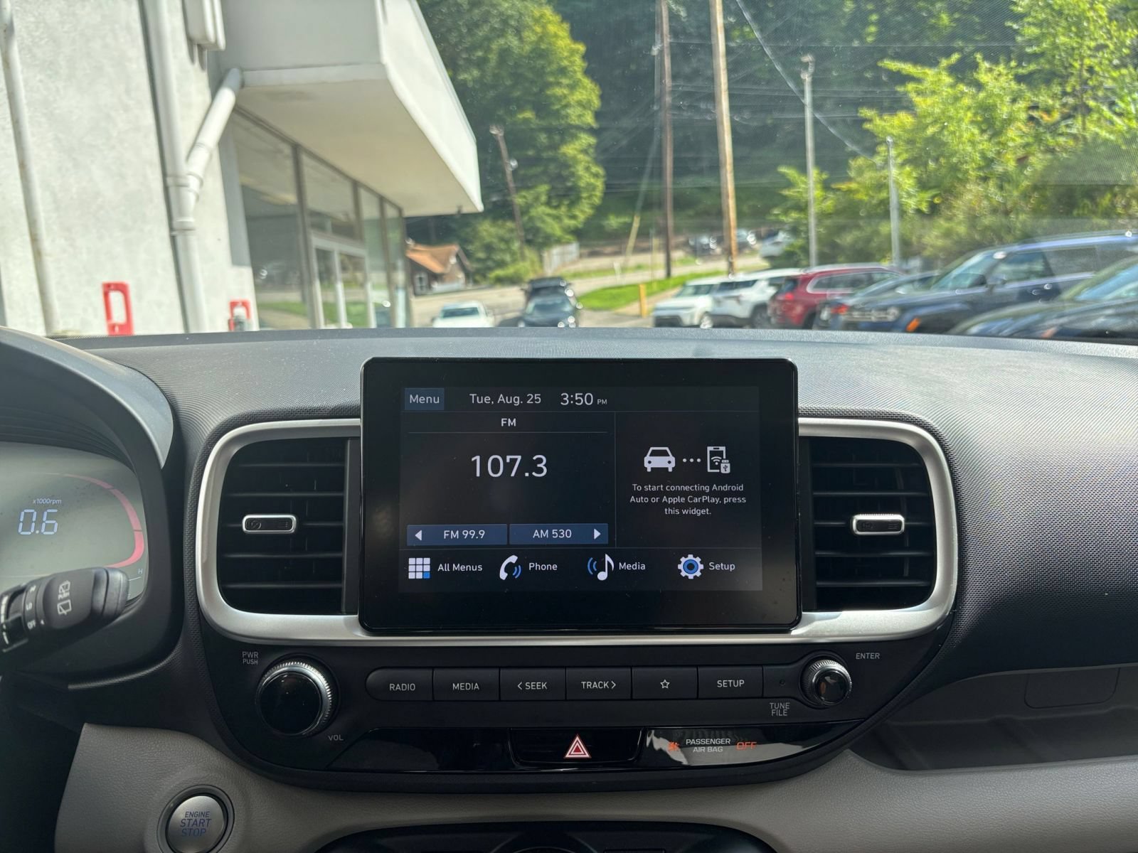 Used 2026 Hyundai Venue SEL FWD image 19