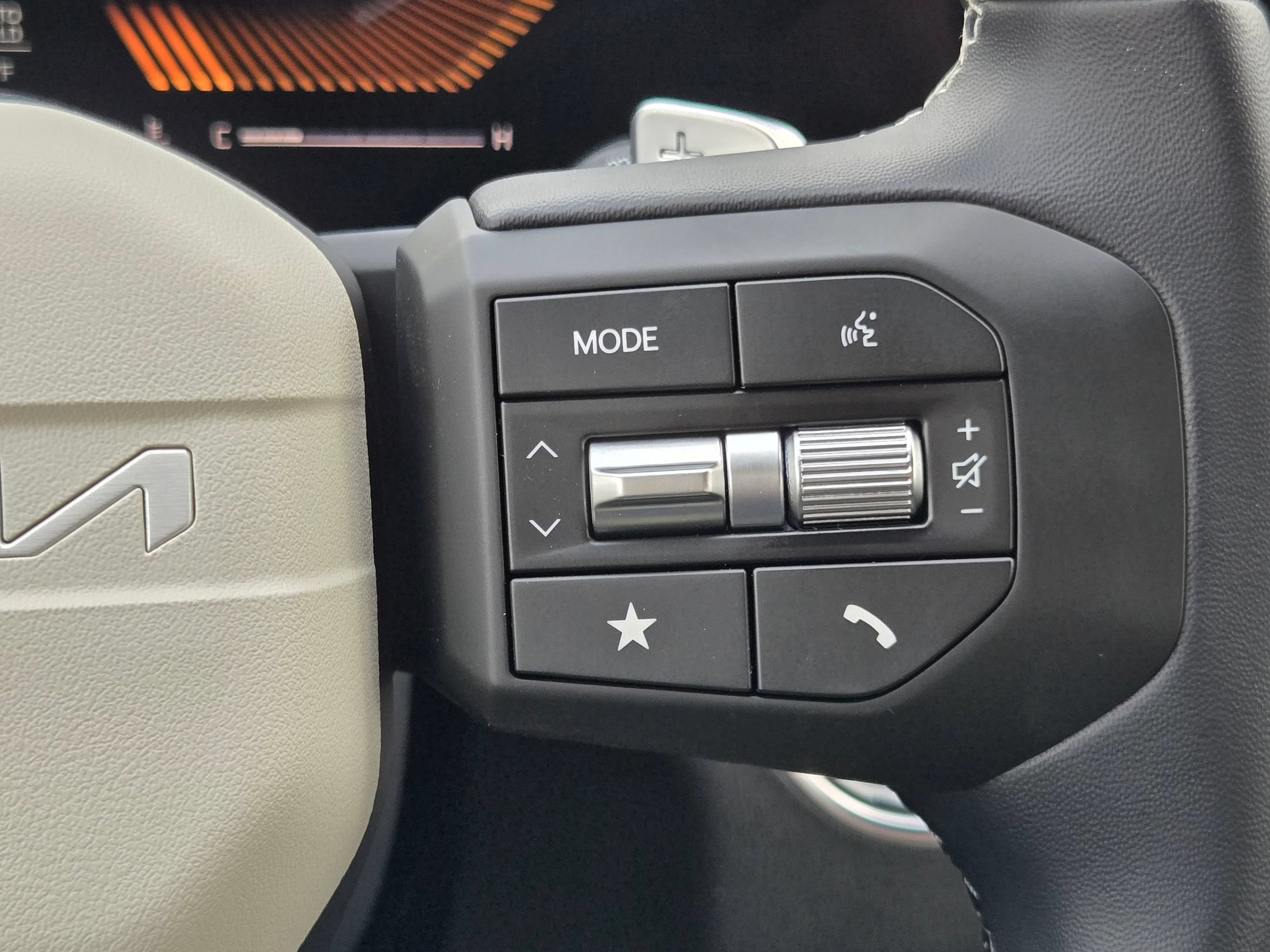 New 2026 Kia K4 GT-Line FWD image 23