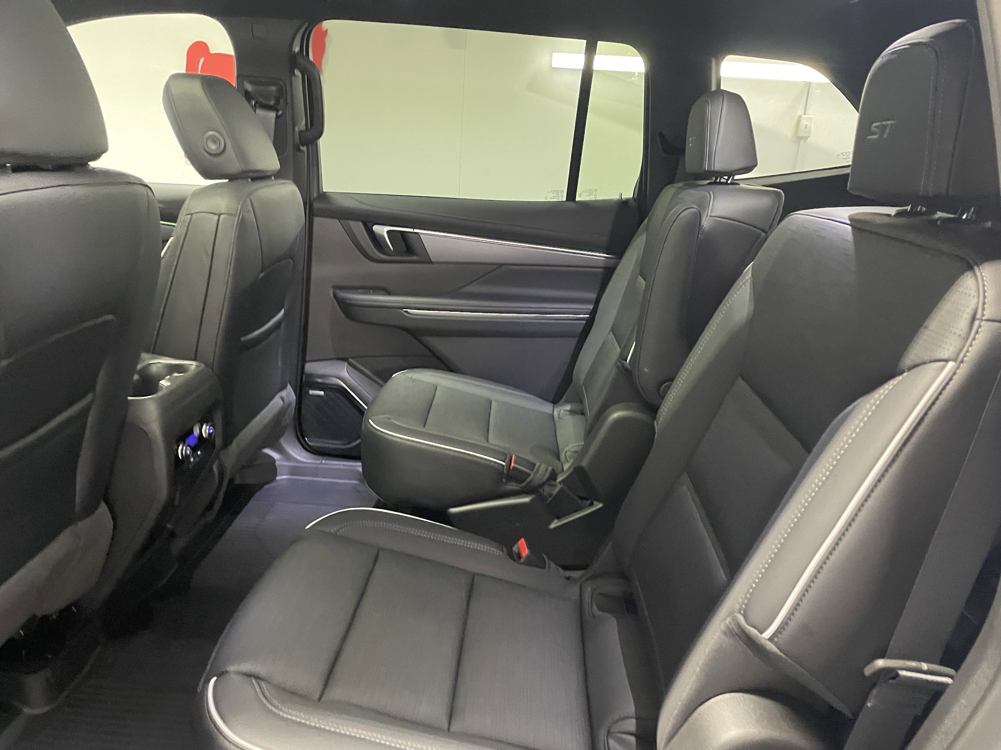 New 2026 Buick Enclave Sport Touring w/ Power Package image 13