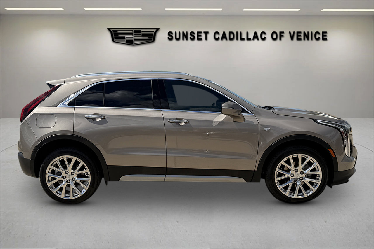 Certified 2023 Cadillac XT4 Premium Luxury w/ Enhanced Visibility Package FWD image 2