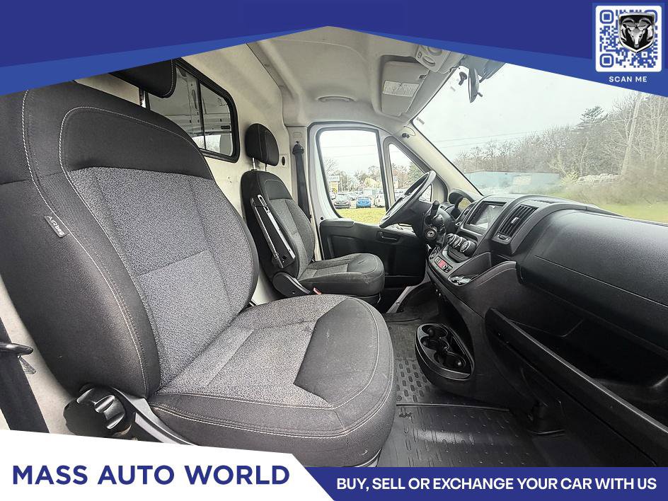Used 2014 RAM ProMaster 2500 w/ Premium Appearance Group FWD image 10