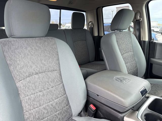 Used 2018 RAM 1500 SLT AWD/4WD image 31