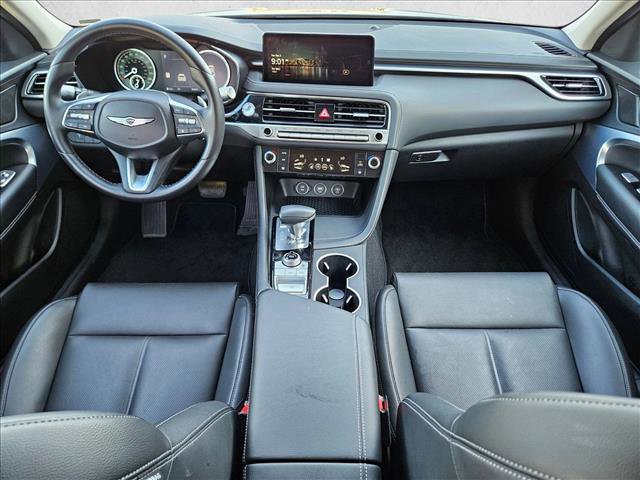 Used 2025 Genesis G70 2.5T image 17