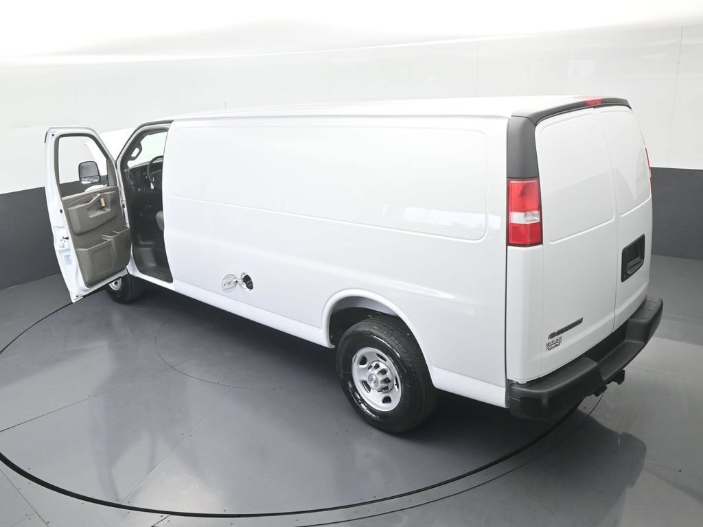 New 2026 Chevrolet Express 2500 Extended w/ Driver Convenience Package RWD image 63