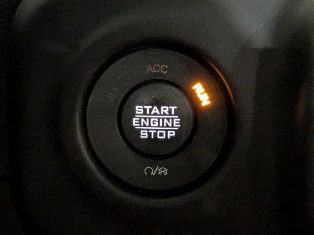Certified 2021 Jeep Wrangler Sport AWD/4WD image 31