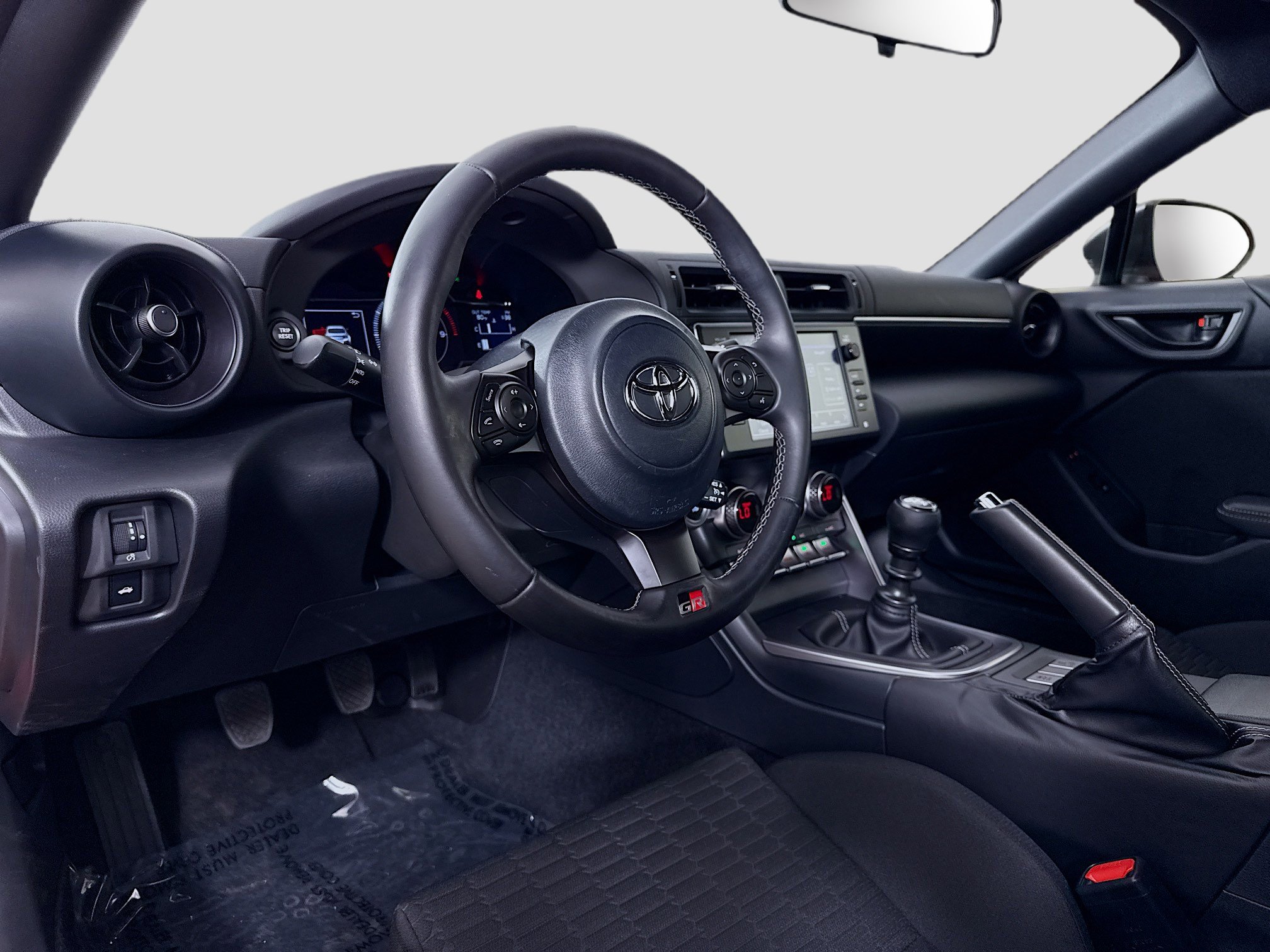 Used 2023 Toyota GR86 w/ ALL Weather Mat Package (TMS) image 9