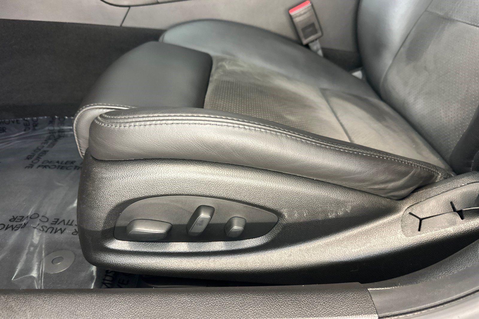 Used 2017 Cadillac ATS V w/ Carbon Fiber Package RWD image 14