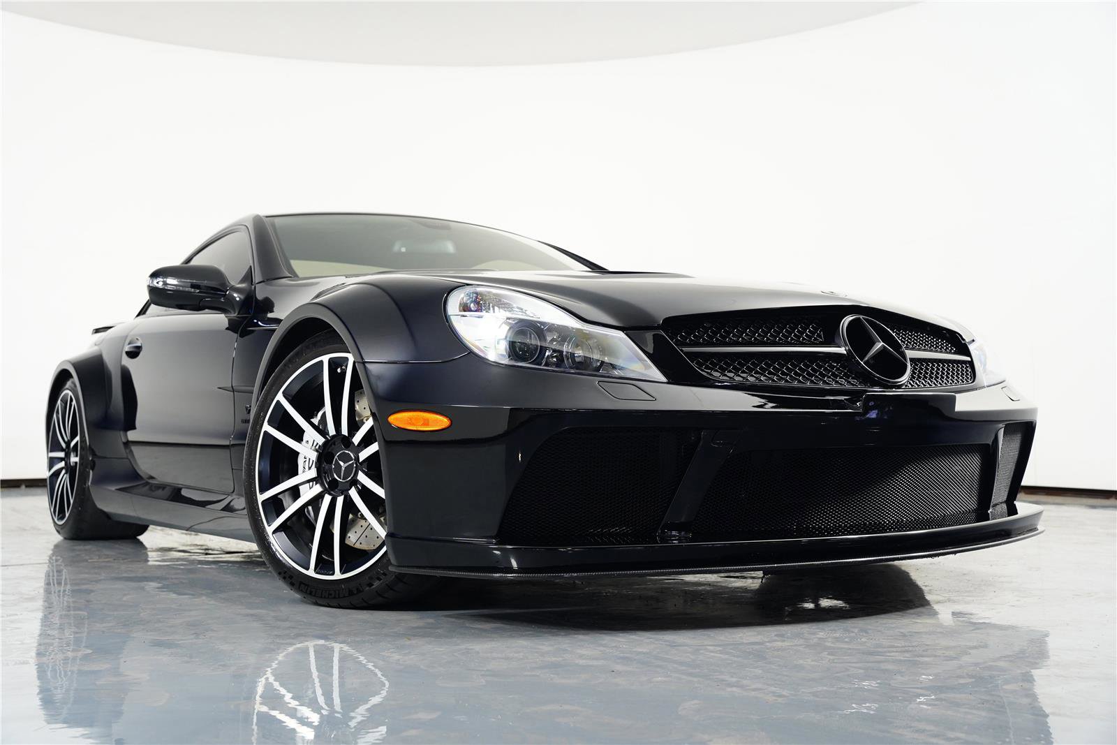 Used 2009 Mercedes-Benz SL 65 AMG image 4