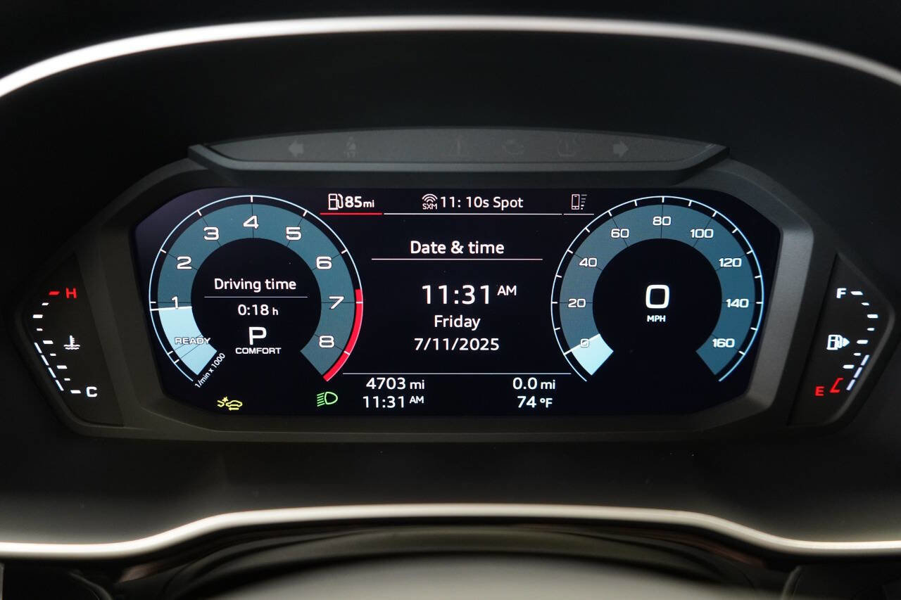 Used 2024 Audi Q3 2.0T Premium Plus w/ Premium Plus Package image 77