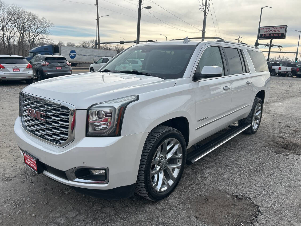 Used 2018 GMC Yukon XL Denali w/ Denali Ultimate Package image 4