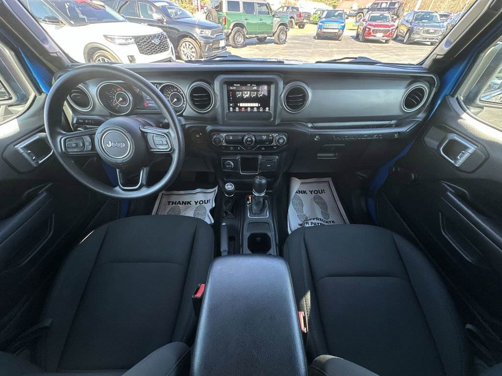 Used 2022 Jeep Wrangler Unlimited Sport AWD/4WD image 20